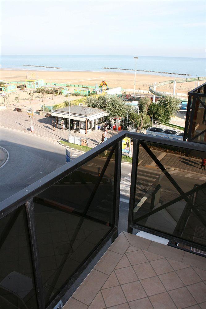 Residenza Sol Holiday Rimini Ngoại thất bức ảnh