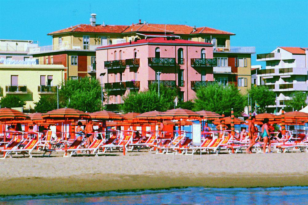 Residenza Sol Holiday Rimini Ngoại thất bức ảnh
